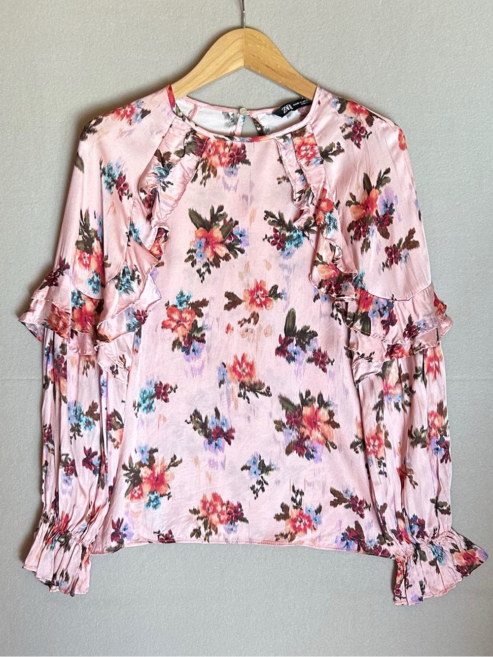 💜 Zara Pink Floral Ruffle Blouse